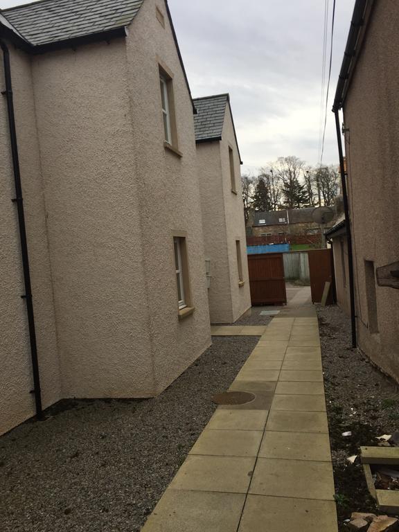 6 Varis Apartments Forres Luaran gambar